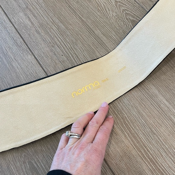 NORMA Vintage Leather Belt - Picture 7 of 9